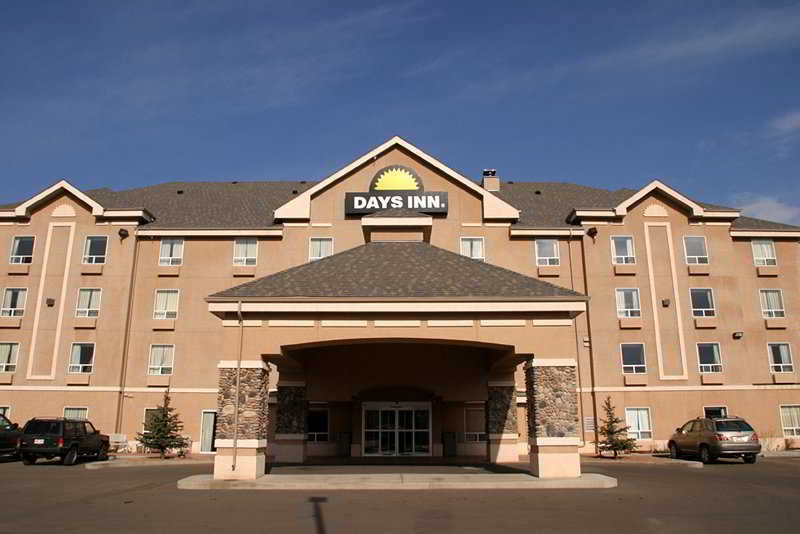 Days Inn By Wyndham Calgary Airport Exterior foto